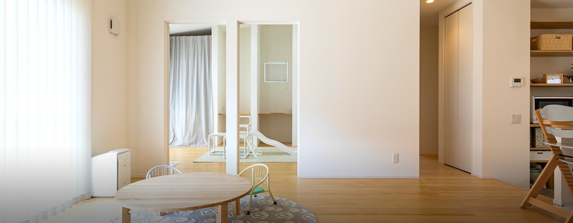 メインビジュアル03